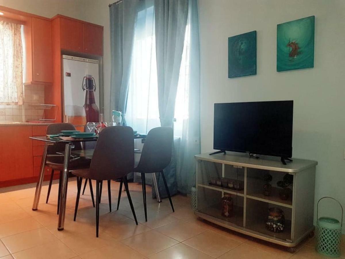 أثينا Cozy Apartment Near Monastiraki المظهر الخارجي الصورة